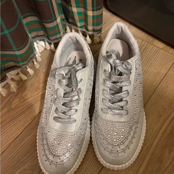 BAMBOO Silver Rhinestone Platform Sneakers - Picture 8 of 8